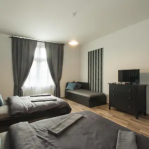 Apartmanhotel Neklanova ***